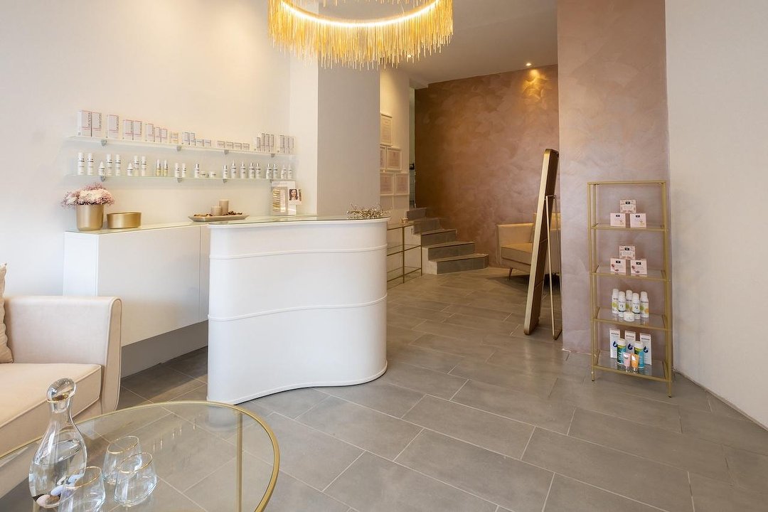 Poren•Tief Cosmetic & Waxing, Barmbek Nord, Hamburg