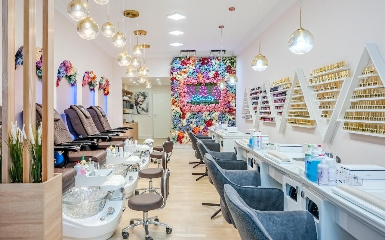 Nageldesigner In Der Nahe