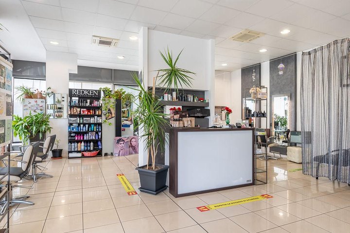 Acconciature Unisex Mary - Coiffure Parma - Photo de couverture - OneBooking