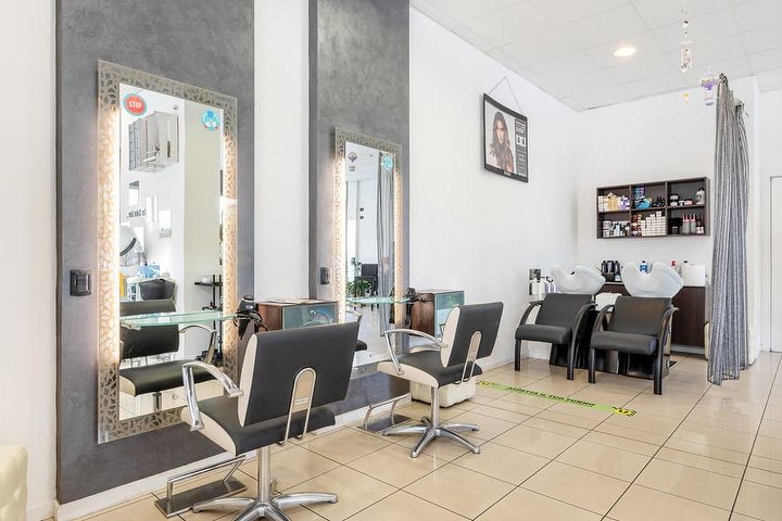 Acconciature Unisex Mary - Coiffure Parma - Photo de galerie - OneBooking