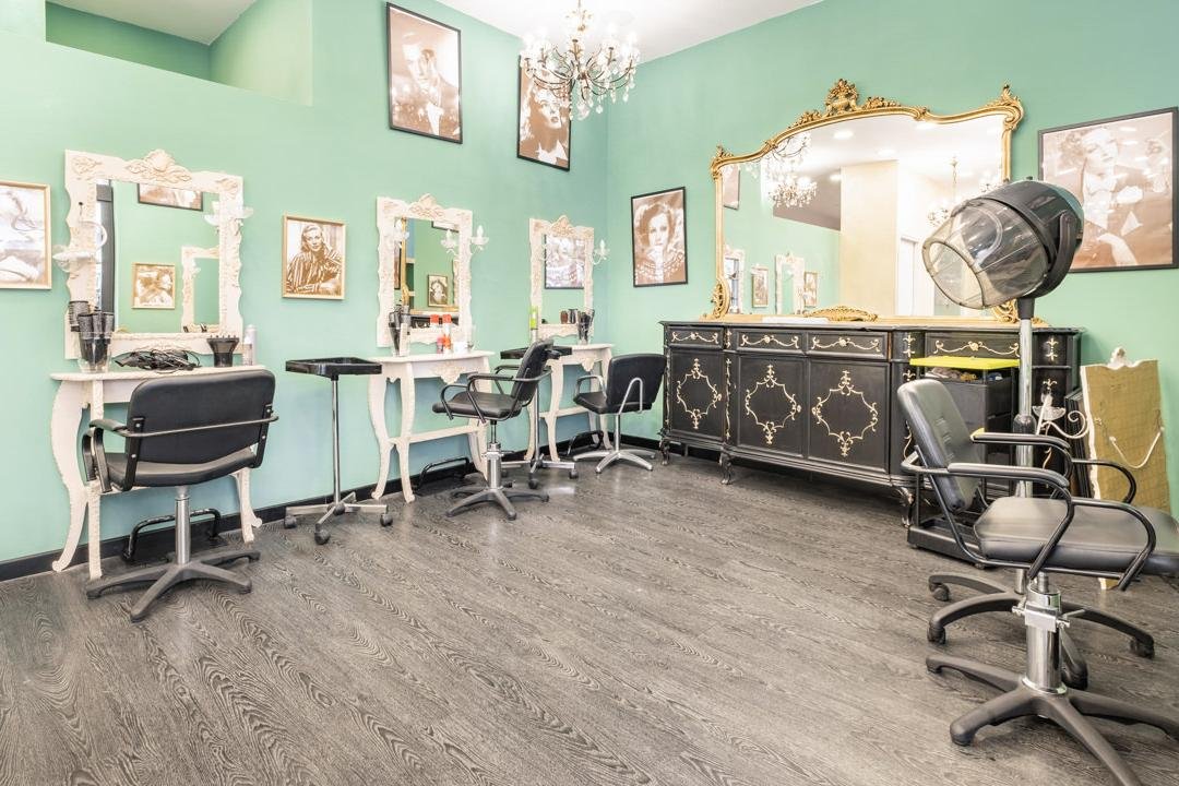Adriano Carnovale Salon - Tuscolana, Don Bosco, Roma