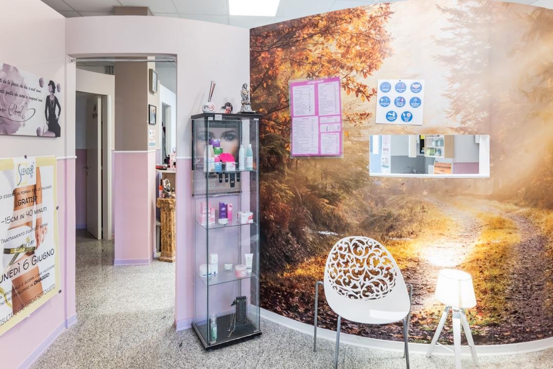 La Vittoria della bellezza, Marche