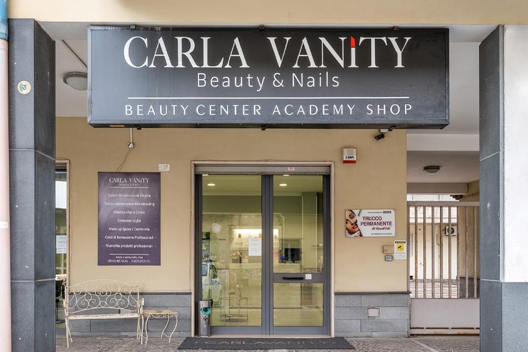 Carla Vanity, Nola, Campania
