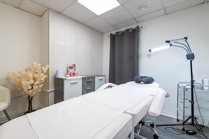 Sleek and Sculpt | Beauty Salon in Birmingham - Treatwell