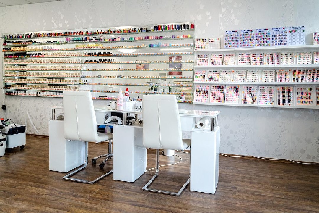 Emy Nails & Lashes, Friedrichsfelde, Berlin