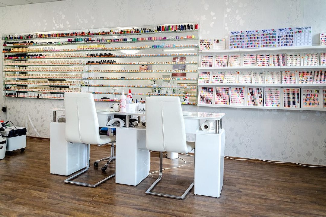 Emy Nails & Lashes, Friedrichsfelde, Berlin