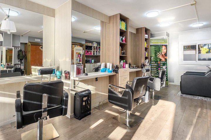 Ananda Peluquería de Autor - Coiffure Sabadell - Photo de galerie - OneBooking