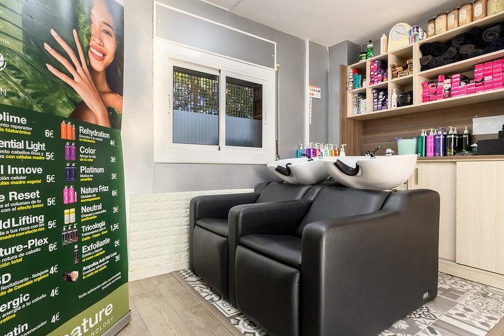 Ananda Peluquería de Autor - Coiffure Sabadell - Photo de galerie - OneBooking