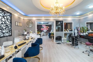 Duc Hanh Salon