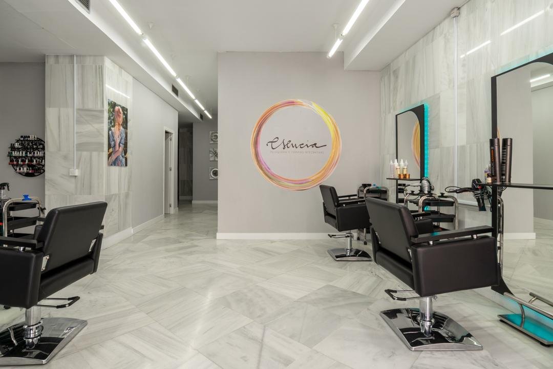 Esencia  Peluquería y Terapias Integrativa, Huelva