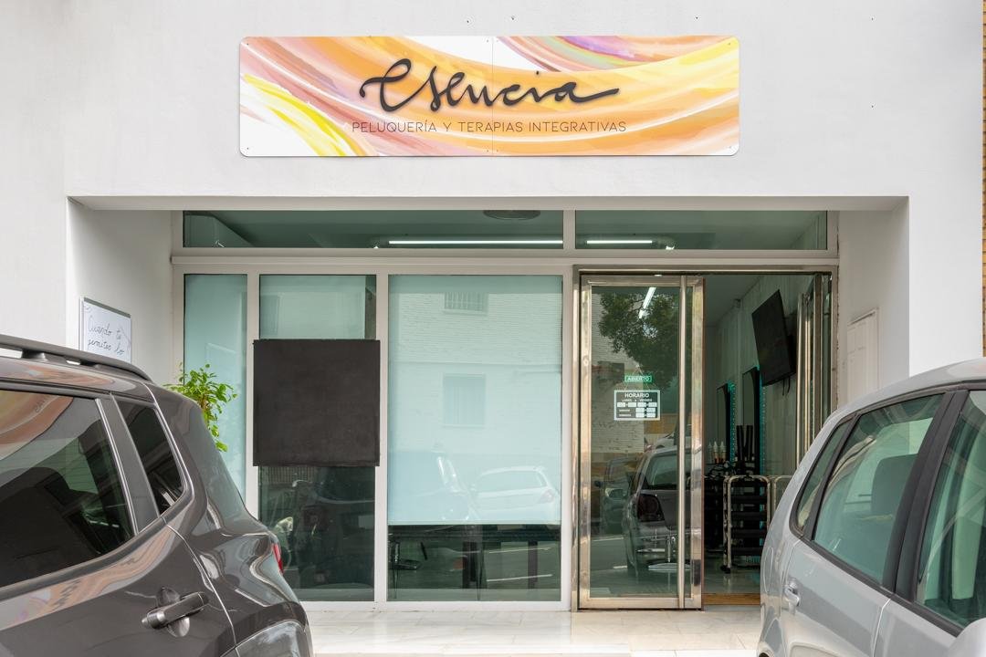 Esencia  Peluquería y Terapias Integrativa, Huelva