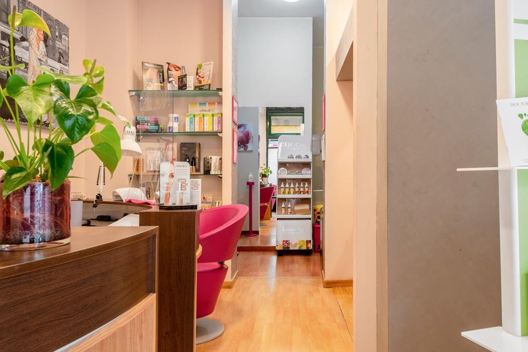 Alicia's Nail Factory, Bocconi, Milano