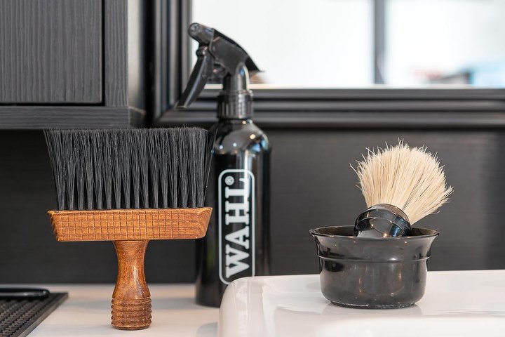 Poison Barber Shop - Barbier Roma - Photo de galerie - OneBooking
