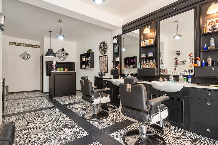 Poison Barber Shop - Barbier Roma - Photo de galerie - OneBooking