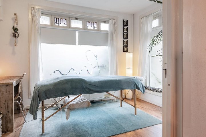 In Your Flow Massages Wellness Center In Uiterwaardenstraat Amsterdam Treatwell