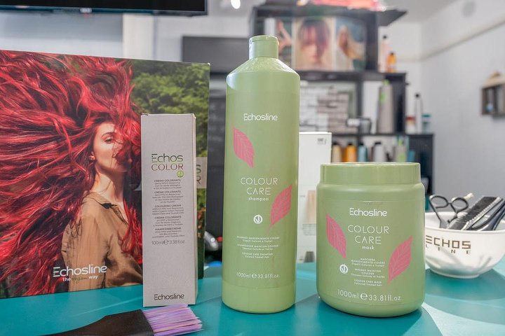Kolors Hair Stylist - Coiffure Volla - Photo de galerie - OneBooking
