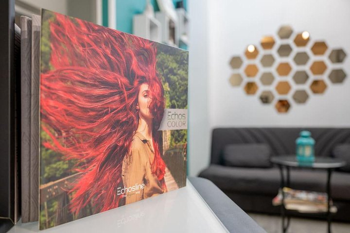 Kolors Hair Stylist - Coiffure Volla - Photo de galerie - OneBooking