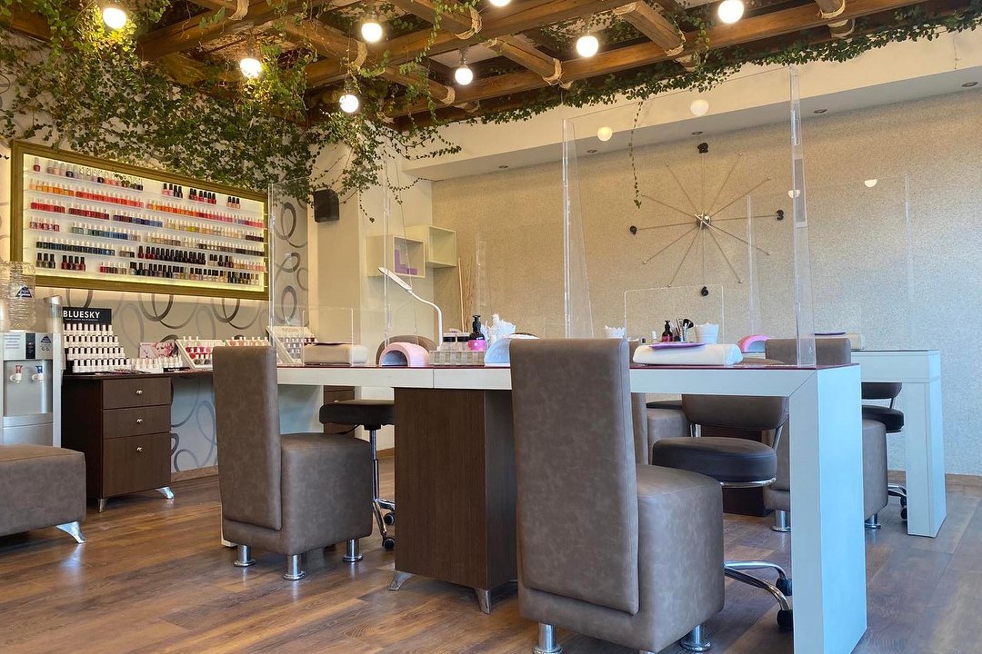NailStop, Αττική