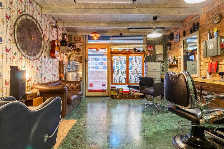 El Autor Perruquers - Barbier Barcelona - Photo de galerie - OneBooking