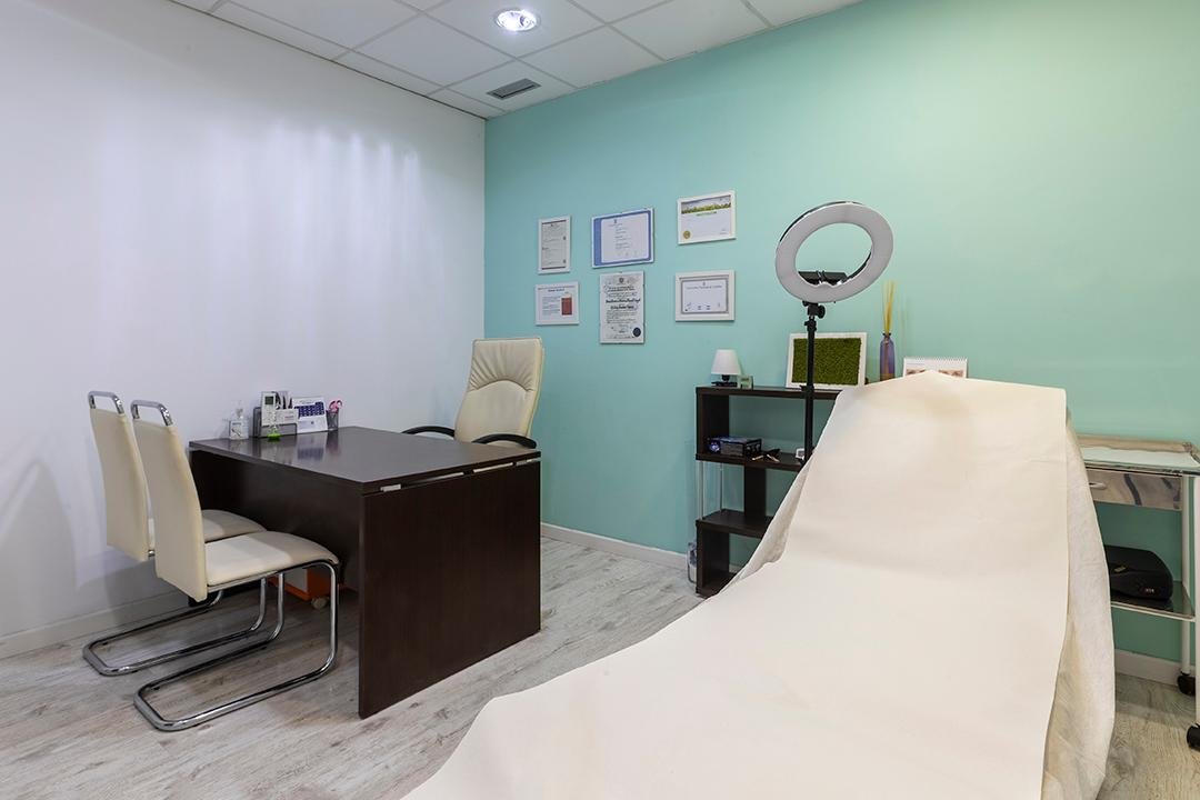 Infinity Clinic Valencia - Clínica Médico Estética, Montolivet, Valencia