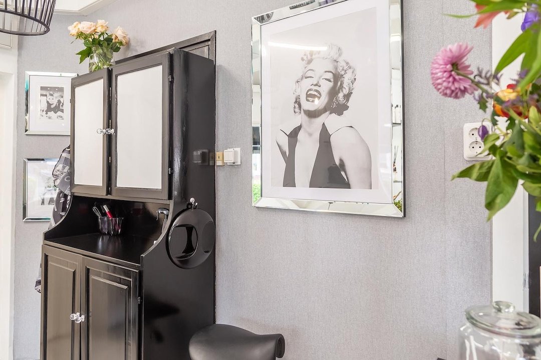 Hair 4 You by Romina, Wateringen, Zuid-Holland