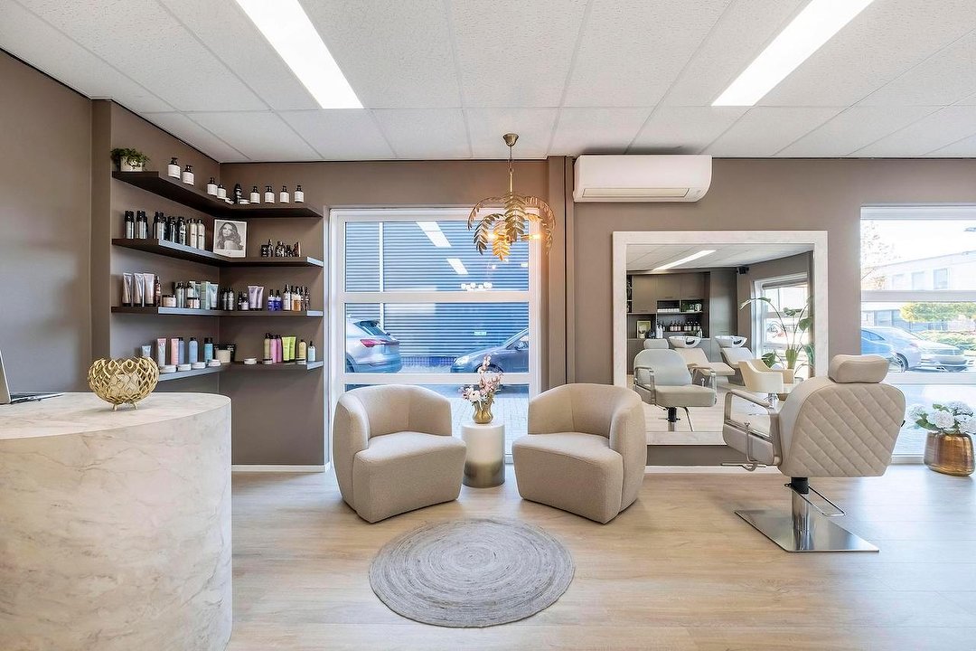 Sormeh Hair & Beauty, Literatuurwijk, Almere