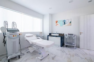 Laser Lina's Clinic Center