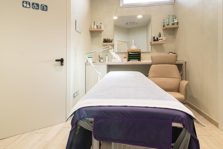 Lettini da massaggio professionale fissi - Arredamento Centri Estetici