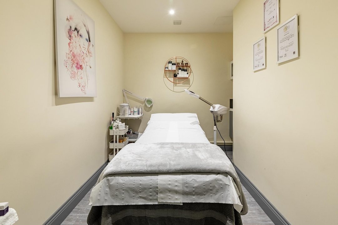 KBT's Beauty Female Only Beauty Salon in Potters Bar, Hertfordshire