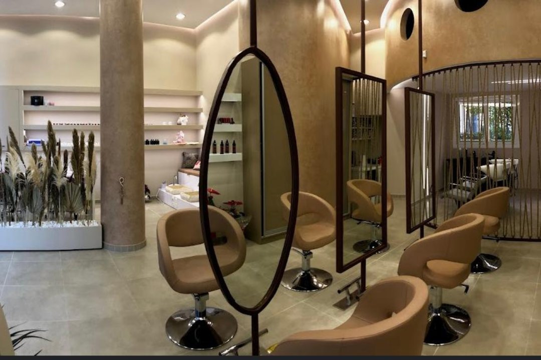 Peak Thebeautyproject, Kato Patisia, Αθήνα