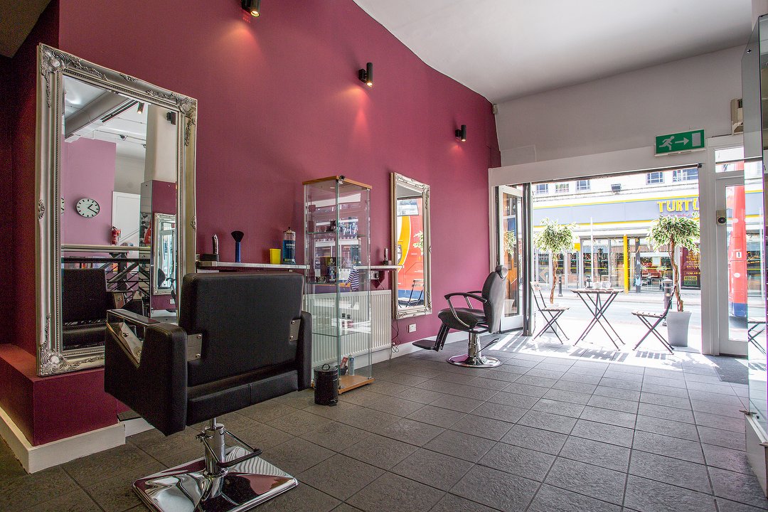 Michael John Hairdressing & Barbering, Northern Quarter, Manchester