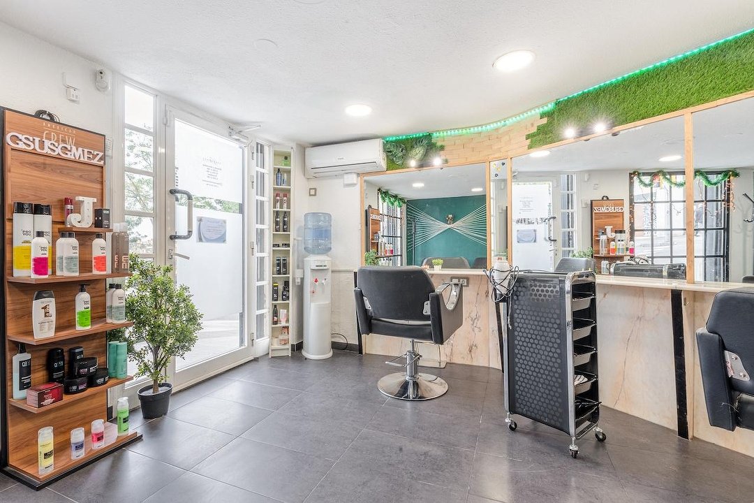 Gsus Gómez Hair Salon, el Baix Guinardó, Barcelona