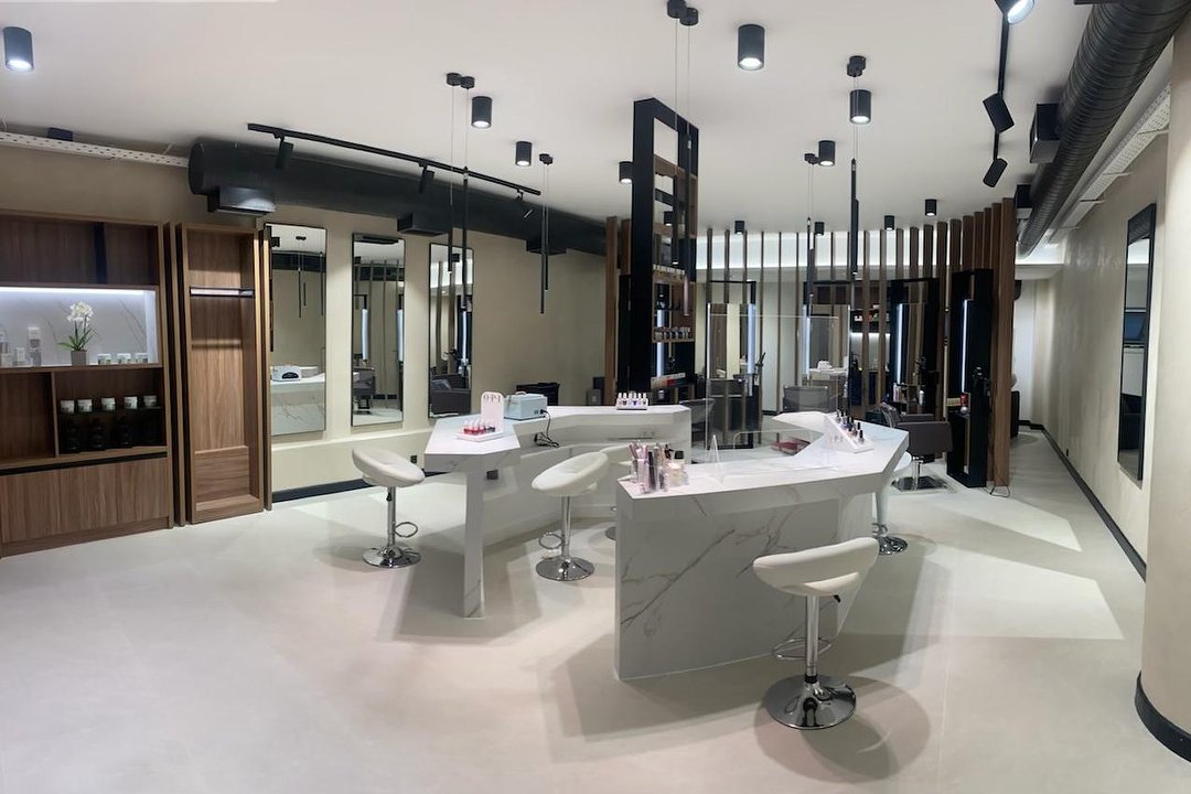 Nail Ave Hair, Glyfada, Αττική