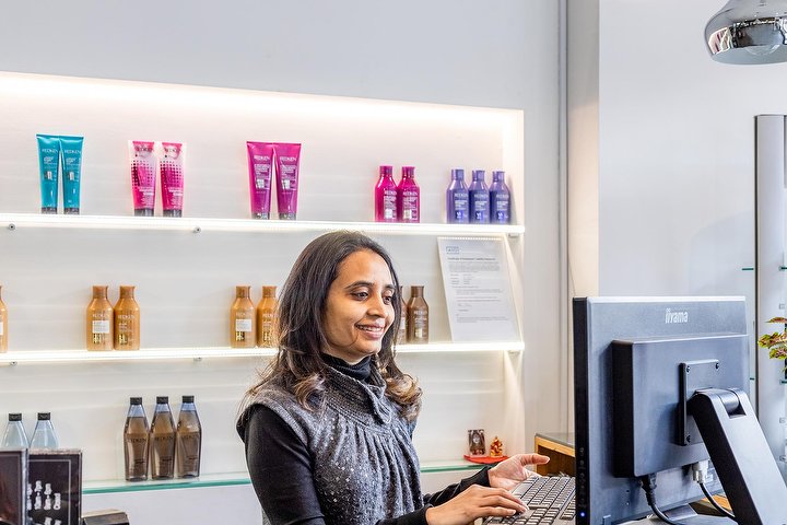 MP4 Hair & Beauty Salon - Coiffure Crouch End - Photo de galerie - OneBooking