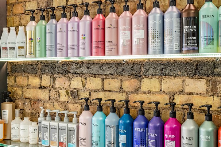 MP4 Hair & Beauty Salon - Coiffure Crouch End - Photo de galerie - OneBooking