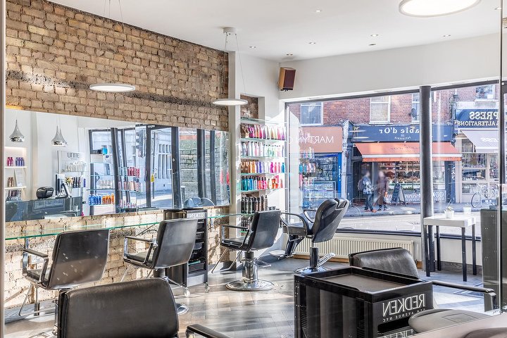 MP4 Hair & Beauty Salon - Coiffure Crouch End - Photo de galerie - OneBooking