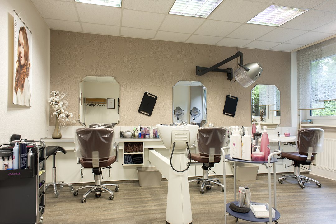 Ihr Friseur im Gesundheitszentrum, Friedrichsfelde, Berlin