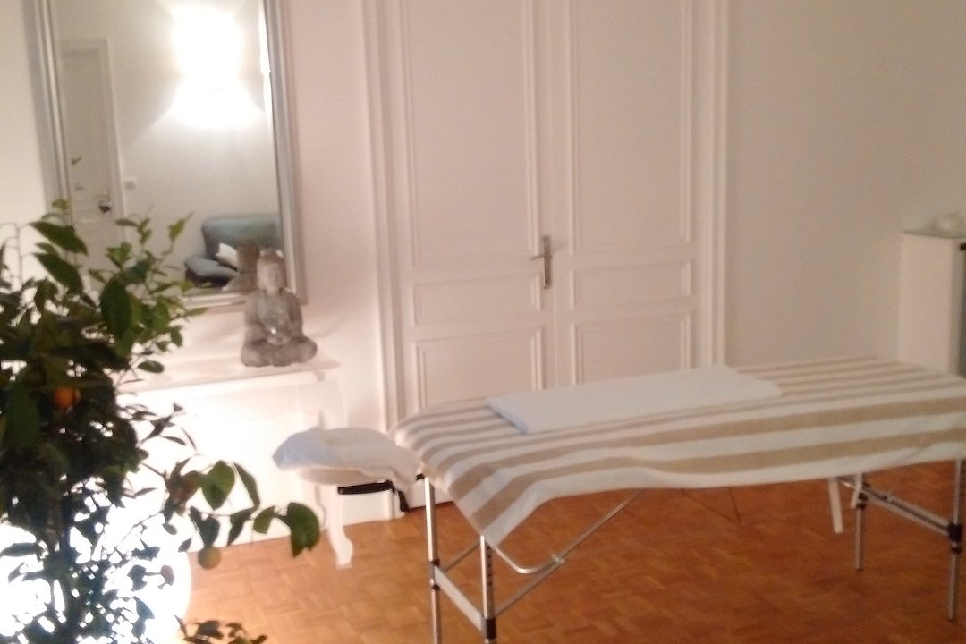 Caroline Molière, Malesherbes, Paris
