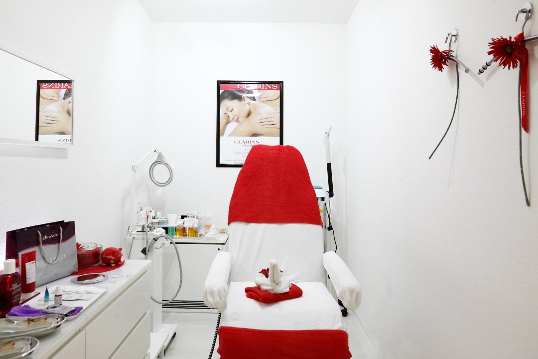 Parfümerie L. Fahrenkrug, Spandau, Berlin