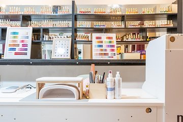 Violet Nails Beauty Salon