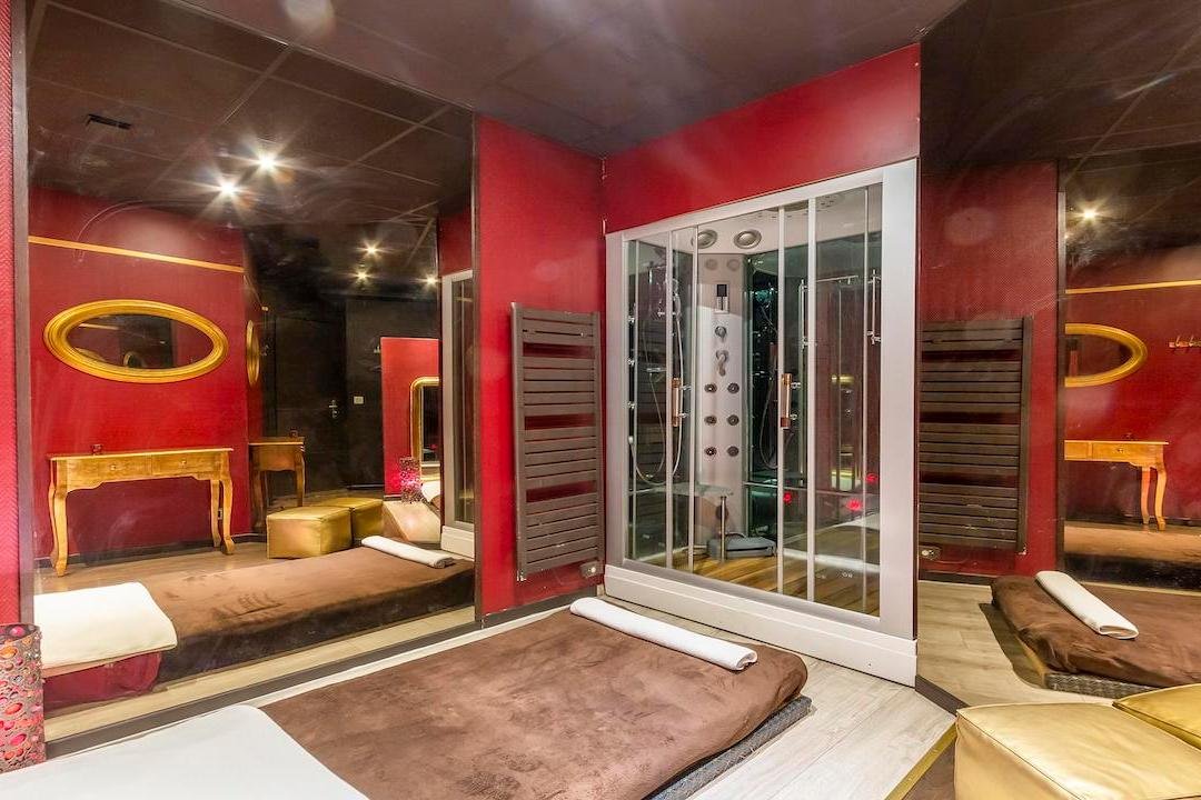 Cap OrienTan Paris 16, Auteuil, Paris