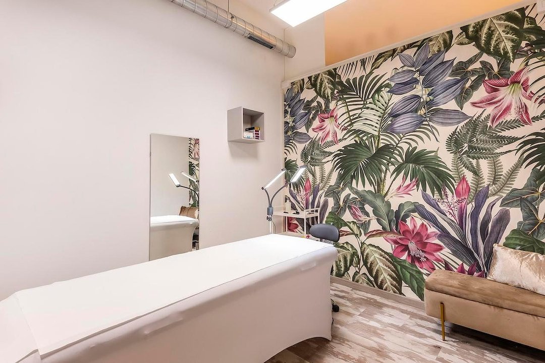 Anita Baglioni Pmu Studio, Re di Roma, Roma