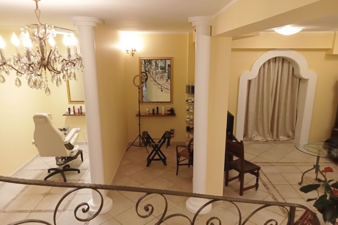 Sabrina Debenedetti c/o Vito Di Pasquale, Fasano, Puglia