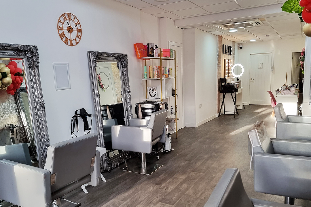 Makeup & Beauty by Ina in LUXE Salon, Central Glasgow, Glasgow