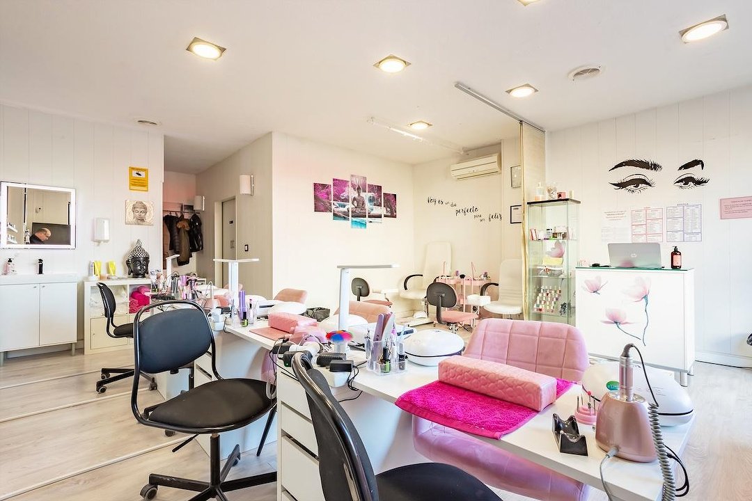 Mis Uñas, Santa Eugenia, Madrid