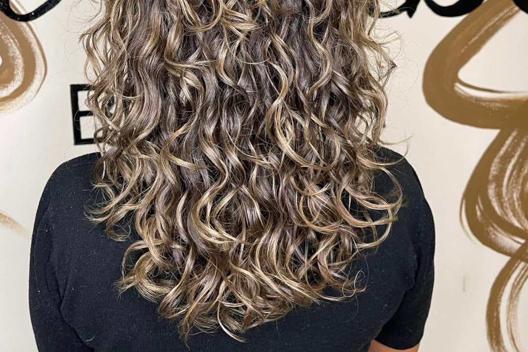 Curlvibe, Nieuw-Vennep, Noord-Holland