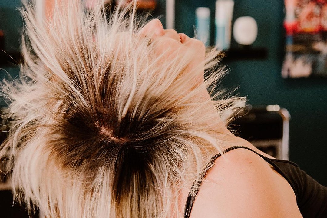 Head pop Coiffure à Pont Saint Esprit, LanguedocRoussillon Treatwell