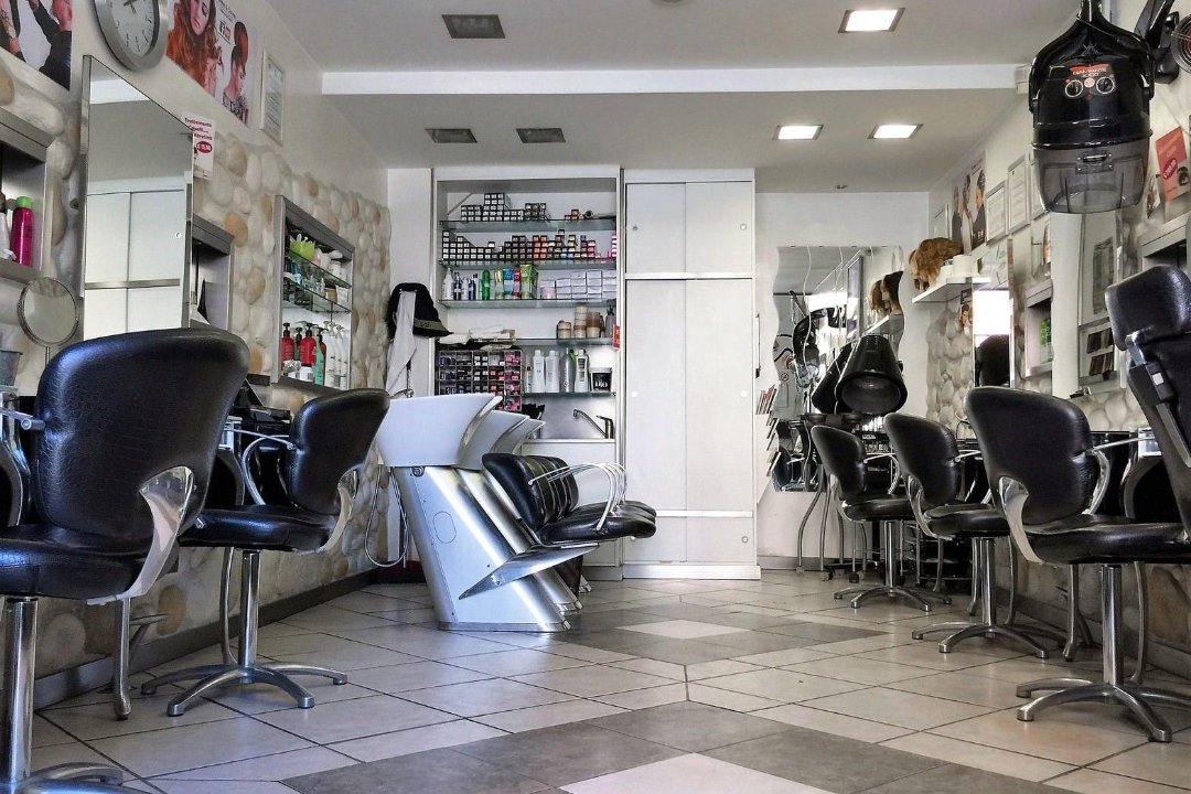 Forma E Colore, Vomero, Napoli