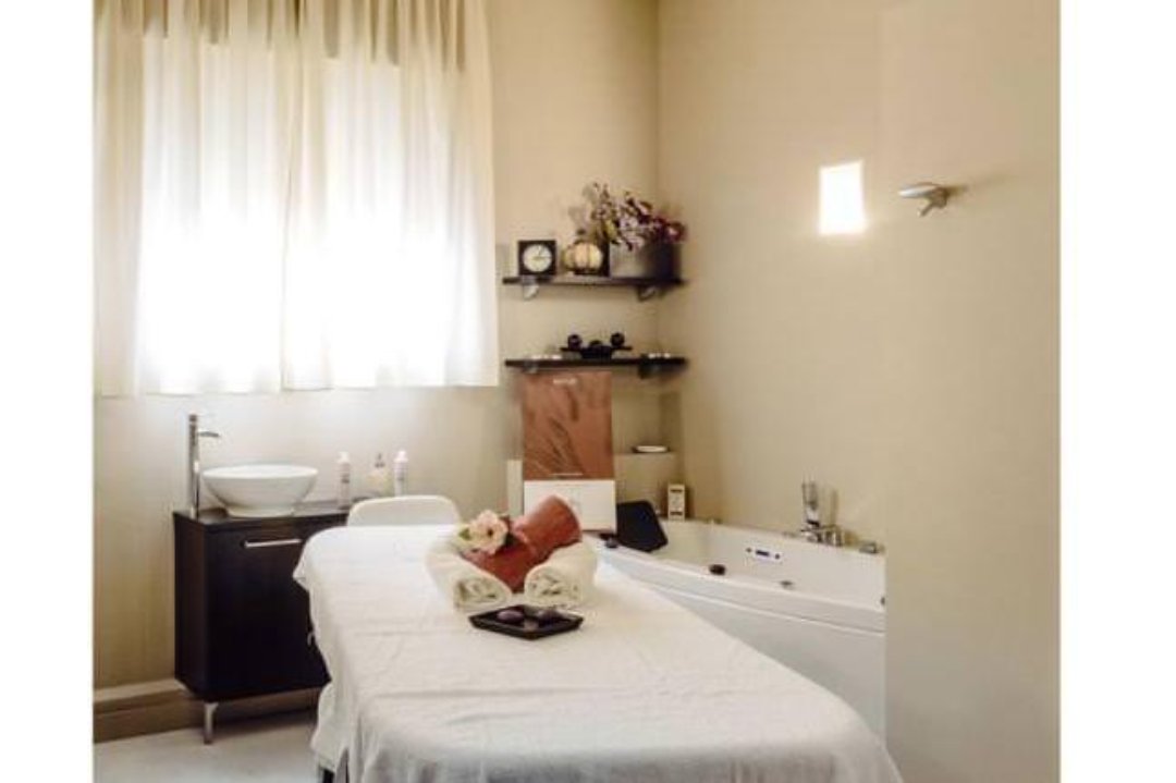 Dune Estetica, Carrozzone, Reggio Emilia