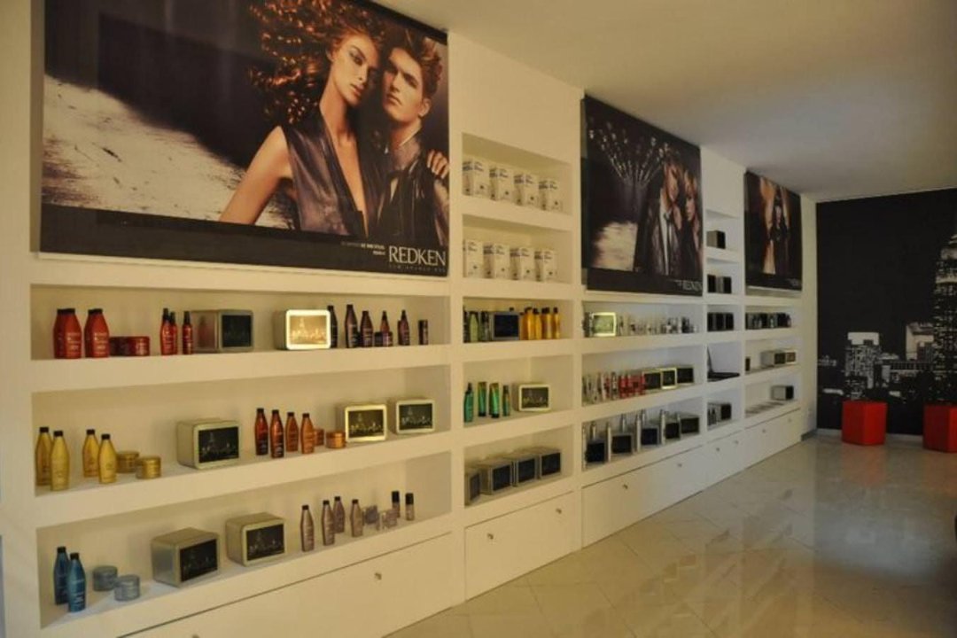 Evolution Unisex, La Spezia, Liguria